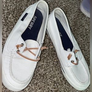 Sperry lightly worn size 7.5